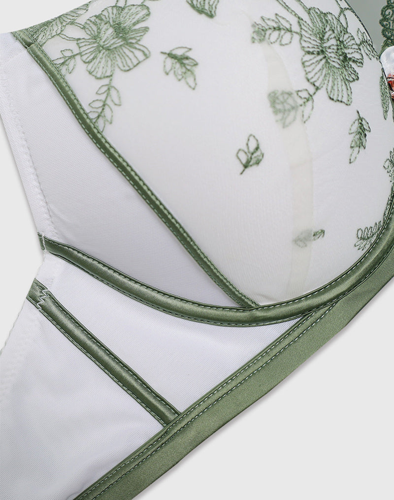 Plus Size Lace Petal Push Up Bra